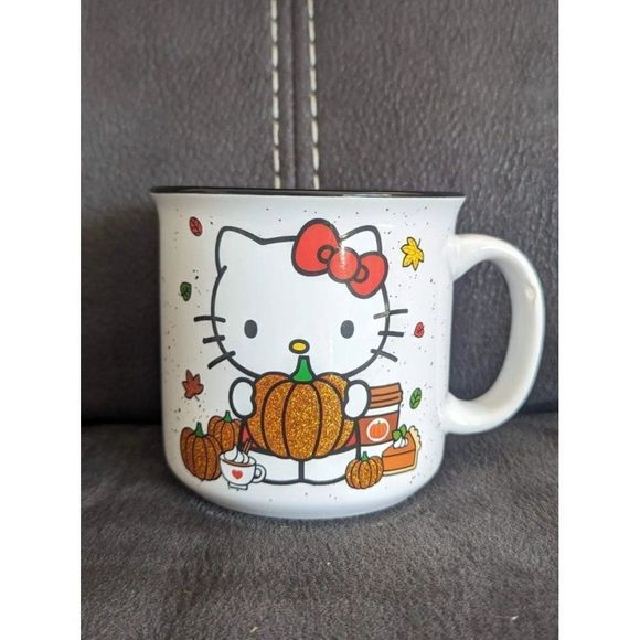 New! Hello Kitty Pumpkin Bling Coffee Mug! - Picture 1 of 2
